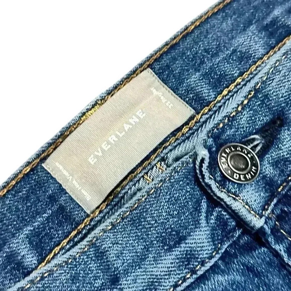 Levi's Blue Relaxed Fit Jeans - Picture 4 of 6